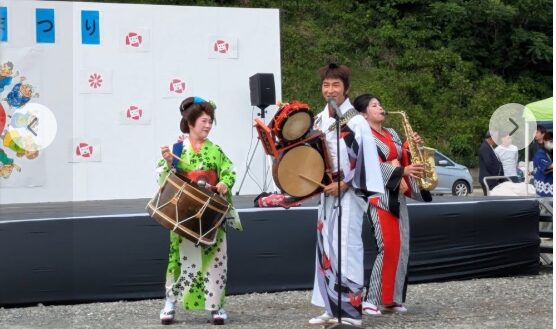【演奏レポ】ケアハウスのお祭りイベント！